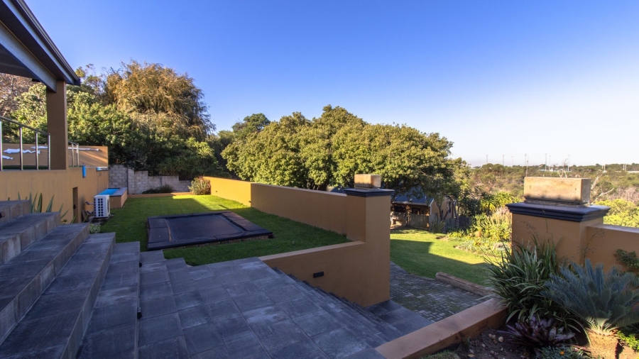9 Bedroom Property for Sale in Onrus Western Cape